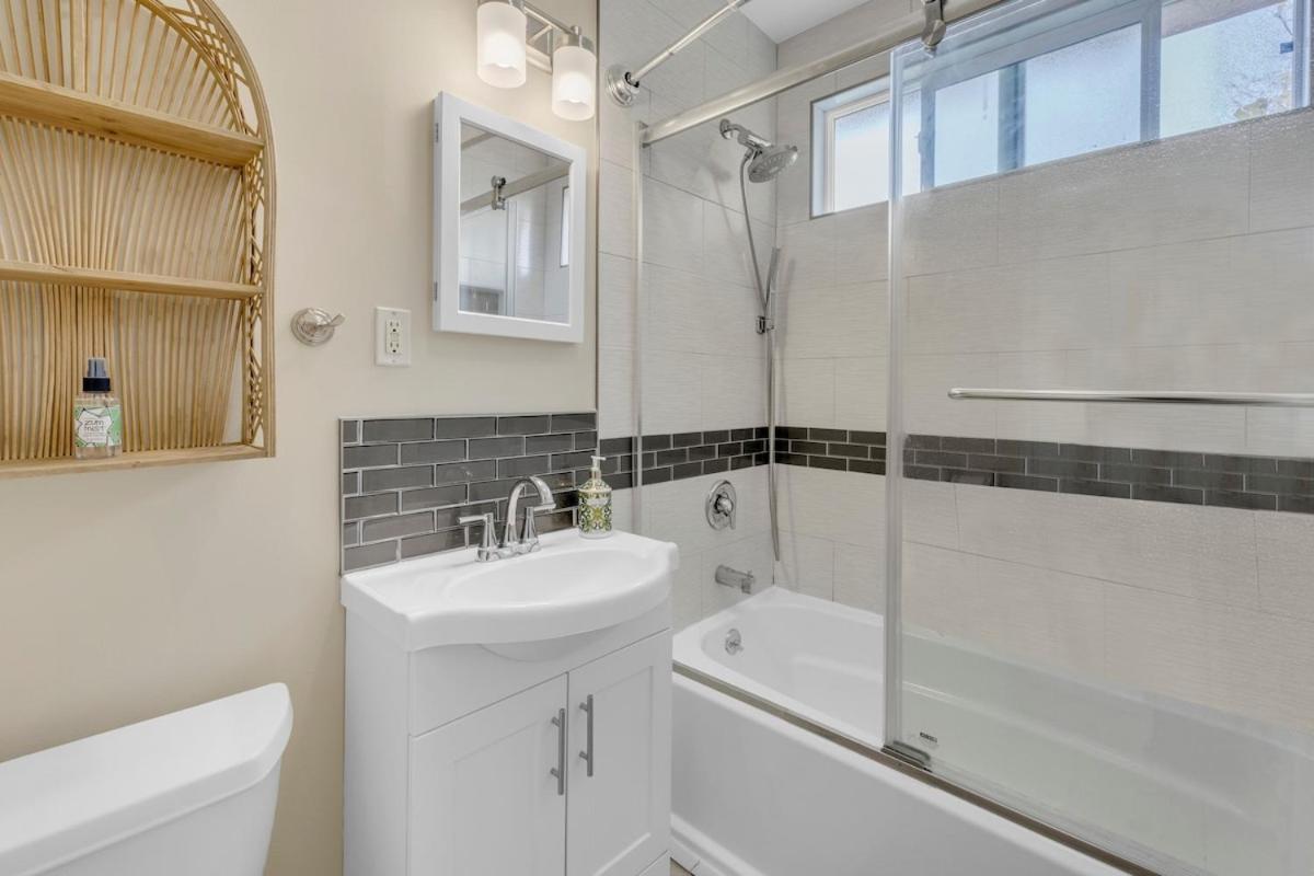 Beautifully Remodeled 2bed1bath Location 15 Min To Apartment Los Angeles