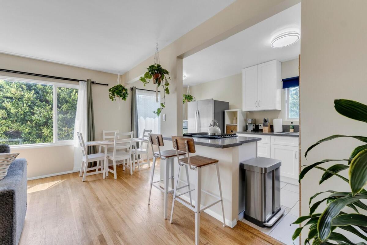 Beautifully Remodeled 2bed1bath Location 15 Min To Los Angeles